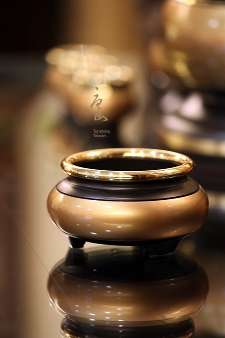 ㊣台灣寶華銅器雙色淨香爐