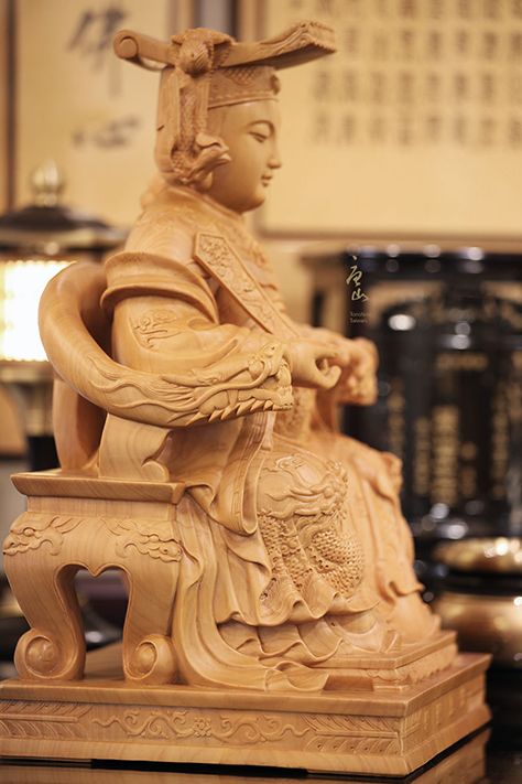神明神像雕刻-檜木立體錦雕媽祖娘娘
