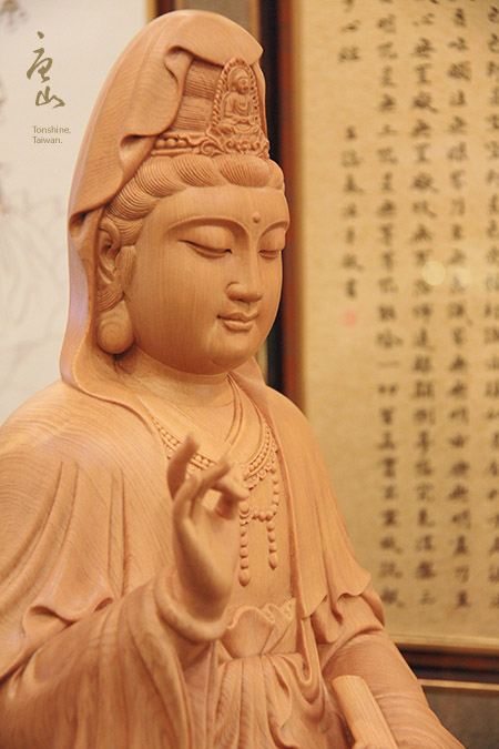 神明佛像雕刻-台灣檜木淨慧觀音 神明佛像雕刻-台灣檜木淨慧觀音