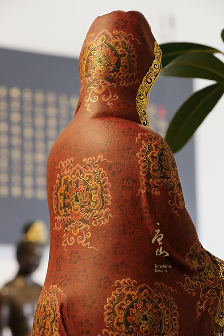 神明佛像雕刻-極彩如意觀音 神明佛像雕刻-極彩如意觀音