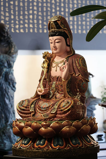 神明佛像雕刻-極彩大勢至菩薩 神明佛像雕刻-極彩大勢至菩薩