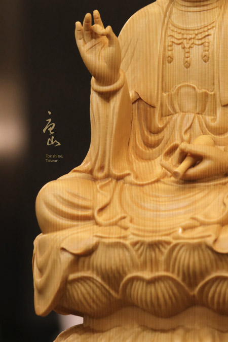 神明佛像雕刻-黃檜觀音菩薩7寸