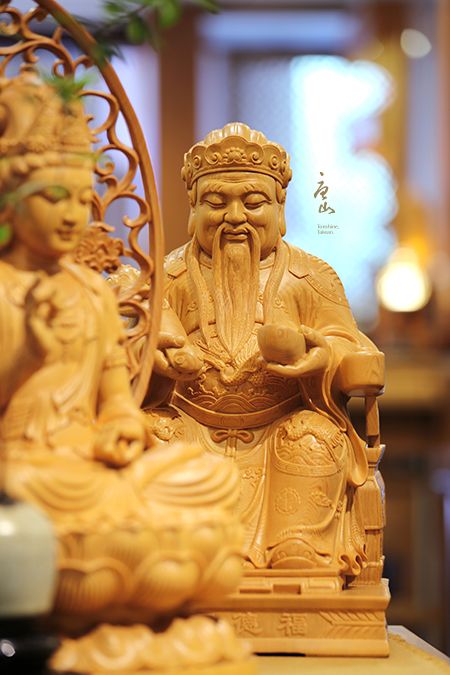 台灣檜木唐式觀音、土地公、關公 台灣檜木唐式觀音、土地公、關公